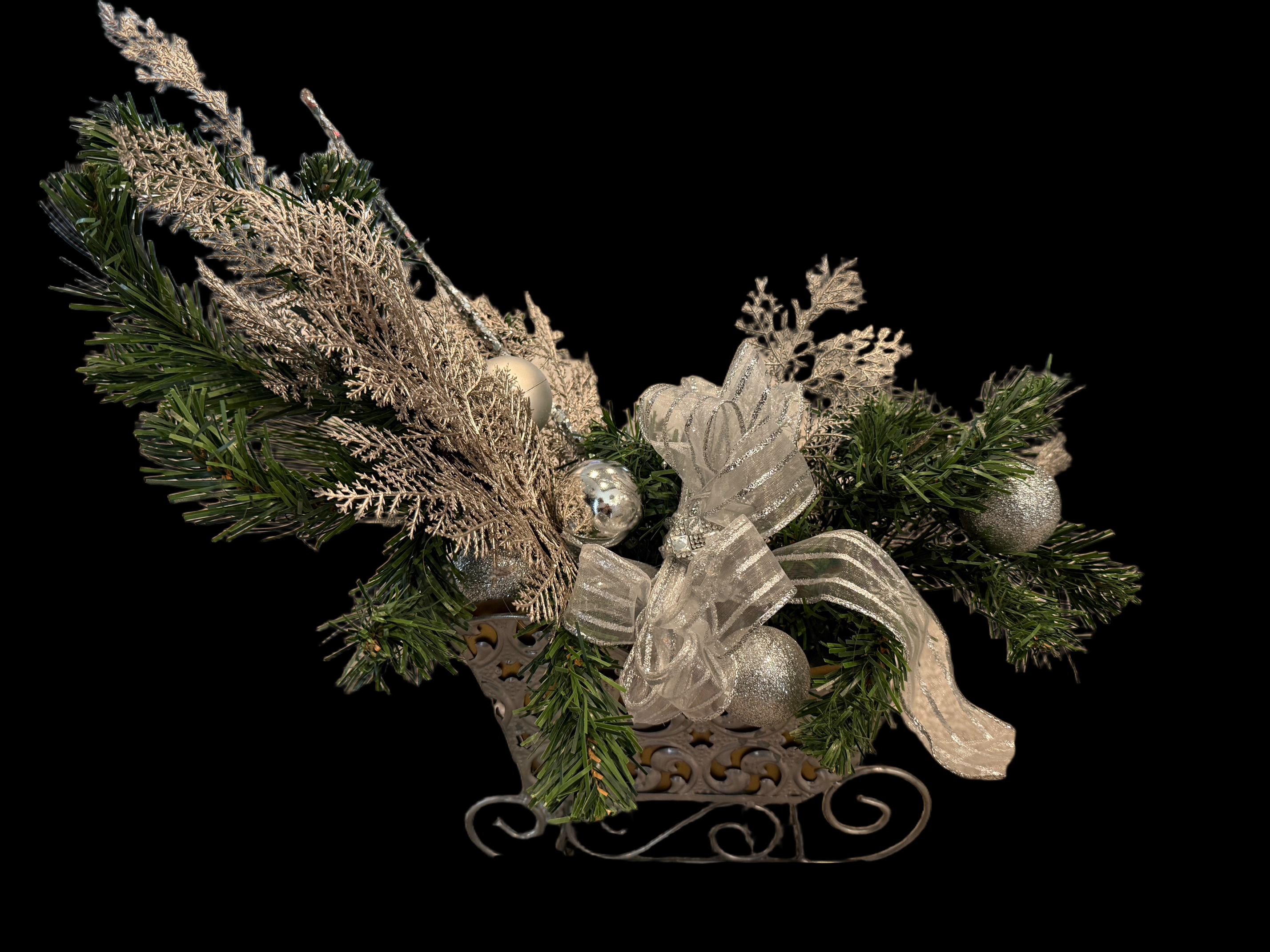 Silver and Gold Sleigh